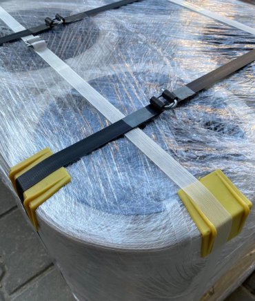 Siyah Plastik Köşebent ürünümüz - Güven Çemberleme